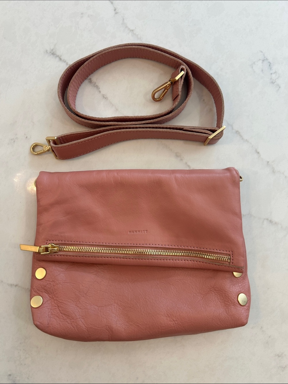 Hammitt med VIP Dusty Rose Leather Crossbody with Gold Hardware